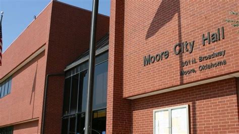 moore oklahoma city hall.
